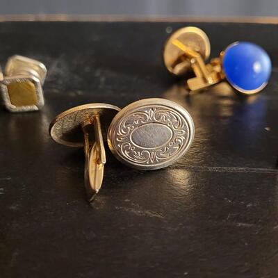 Lot 39: Huge Assortment of Fine Jewelry Fashion Cufflinks and Tie Bars Mid Century Modern