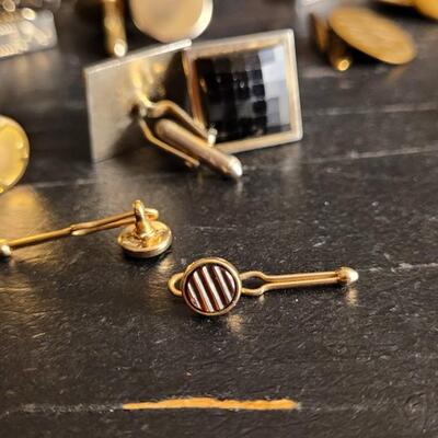 Lot 39: Huge Assortment of Fine Jewelry Fashion Cufflinks and Tie Bars Mid Century Modern