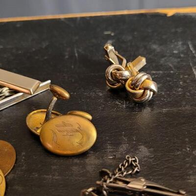 Lot 39: Huge Assortment of Fine Jewelry Fashion Cufflinks and Tie Bars Mid Century Modern