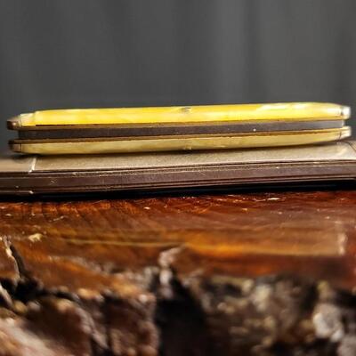 Lot 40: Assortment of (3) Vintage Pocketknives