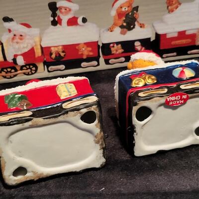 Artmark 4pc Porcelain Holiday Train