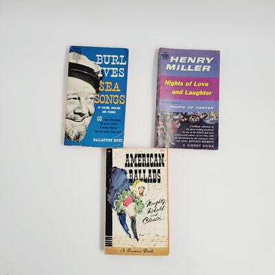 LETS SING THE OLD SONGS BOOK PAPERBACK BUNDLE