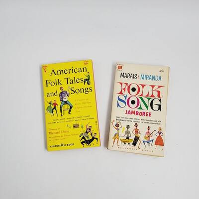 VINTAGE FOLKS SONG PAPERBACK BOOK BUNDLE 2PC