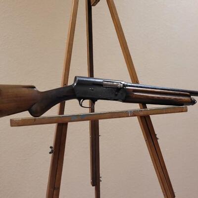 Lot 42: Vintage Belgian BROWNING Full 16 Gauge 2 3/4 Barrel Auto-5 Special Steel Semi Automatic Shotgun