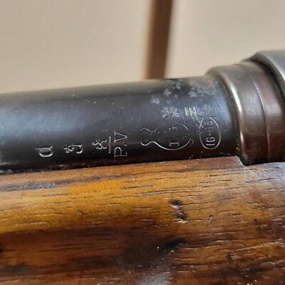 Lot 42: Vintage Belgian BROWNING Full 16 Gauge 2 3/4 Barrel Auto-5 Special Steel Semi Automatic Shotgun