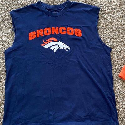 Pair of Denver Broncos Ladies NFL T Shirts Muscle T Blue Orange Distressed L XL