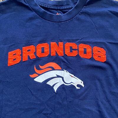 Pair of Denver Broncos Ladies NFL T Shirts Muscle T Blue Orange Distressed L XL