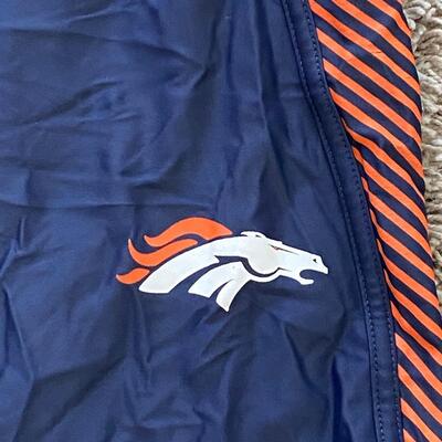 Ladies Woman's NFL Denver Broncos Racer Tank & 7/8 Length Leggings Striped Blue Orange Large