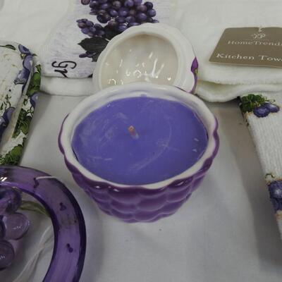 Grape Themed Decor: Pot Holders, Kitchen Towels, Candle, 2 WindChimes - New