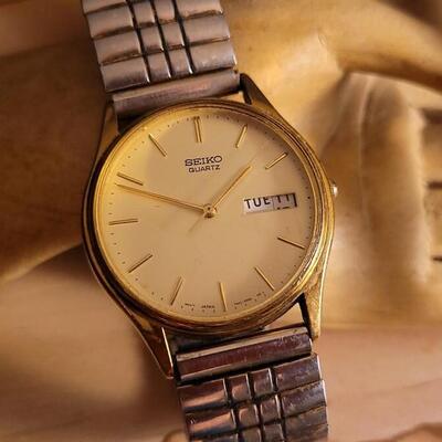 Lot 59: (2) Vintage Quartz Watches - Both Need Battery