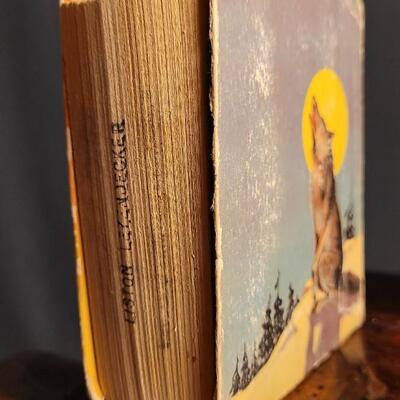 Lot 61: (2) Vintage 1930's THE BIG LITTLE BOOK Selections feat. SNOW WHITE