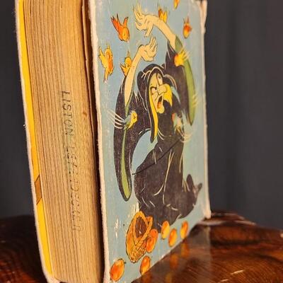 Lot 61: (2) Vintage 1930's THE BIG LITTLE BOOK Selections feat. SNOW WHITE