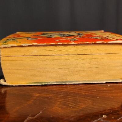 Lot 66: Vintage The Better Little Book BUCK ROGERS vs. THE FIEND OF SPACE