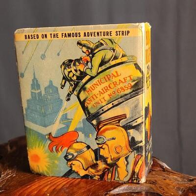 Lot 66: Vintage The Better Little Book BUCK ROGERS vs. THE FIEND OF SPACE