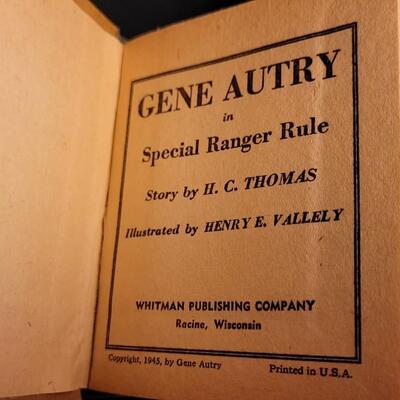Lot 67: Vintage The Better Little Book GENE AUTRY in The Special Ranger