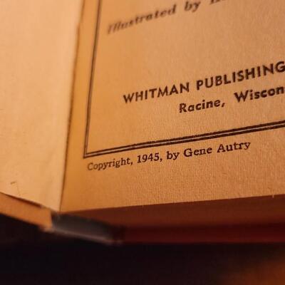 Lot 67: Vintage The Better Little Book GENE AUTRY in The Special Ranger