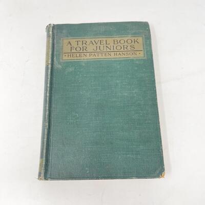 1922 â€œA TRAVEL BOOK FOR JUNIORSâ€ RELIGIOUS CHILDRENS HARDBACK BOOK