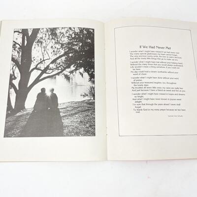 1977 â€œHAPPY VALENTINEâ€™S DAYâ€ POEM BOOK