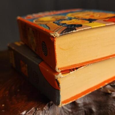 Lot 72: (2) Vintage 1940's FLASH GORDON The Better Little Book Selections