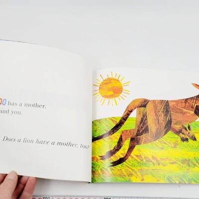 DOES A KANGAROO HAVE A MOTHER TOO? BY ERIC CARLE PAPERBACK
