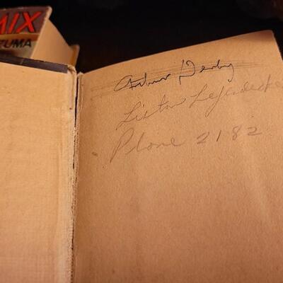 Lot 74: (2) Vintage The Better Little Book Western Selection