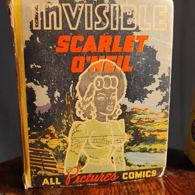 Lot 77: (2) Vintage 1940's INVISIBLE SCARLET O'NEIL The Better Little Books