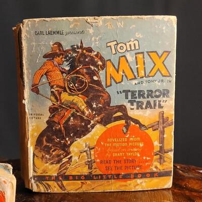 Lot 83: (2) Vintage Hardback Western The Big Little Book Stories: TIM MCCOY + TOM MIX