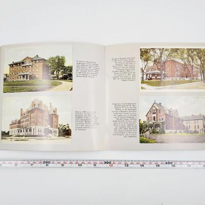 SHAWNEE COUNTY HISTORICAL SOCIETY "HAVING A WONDERFUL TIME" SOFT COVER BOOK
