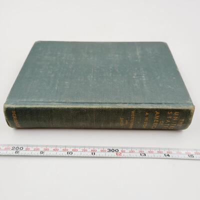 1933 THE UNITED STATES OF AMERICA - A HISTORY BY THOMAS JEFFERSON WERTENBAKER & DONALD E. SMITH