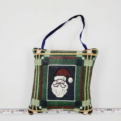 SANTA CLAUSE HOLIDAY TAPESTRY ORNAMENT/ DOOR HANGER