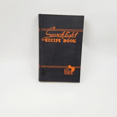 1977 SEARCHLIGHT RECIPE BOOK - PUBLISHED IN TOPEKA