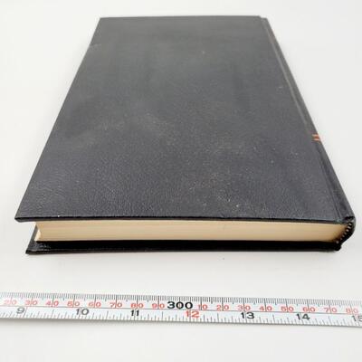 1977 SEARCHLIGHT RECIPE BOOK - PUBLISHED IN TOPEKA