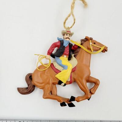 HOLIDAY HORSE THEMED ORNAMENTS 3PC