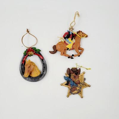 HOLIDAY HORSE THEMED ORNAMENTS 3PC