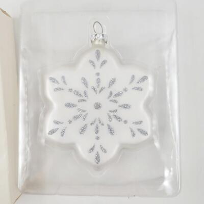 HALLMARK "OUR 1ST CHRISTMAS" ORNAMENT
