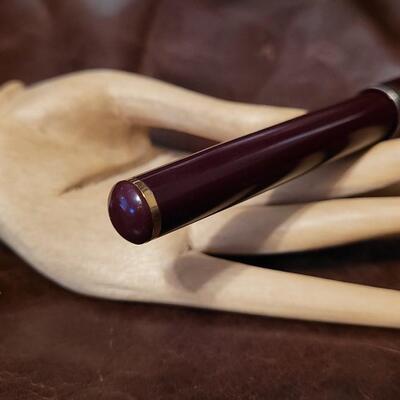 Lot 84: Vintage SCHEAFFER Fountain Pen w/ 18k Gold Nib