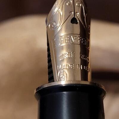 Lot 84: Vintage SCHEAFFER Fountain Pen w/ 18k Gold Nib