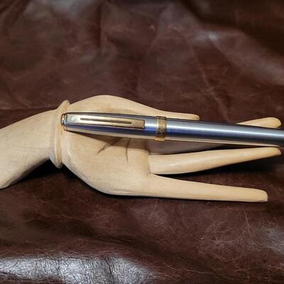 Lot 86: Vintage SCHEAFFER'S Fountain Pen Chrome Case w/ Gold Trim