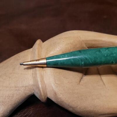 Lot 89: Vintage Green Marble Tone SCHEAFFER Mechanical Pencil