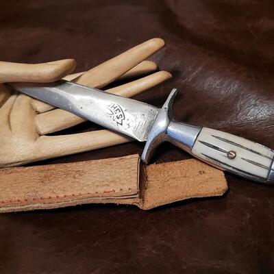 Lot 90: Vintage Handcrafted Made in Mexico Boot or Belt Dagger Knife w/ Leather Sheath