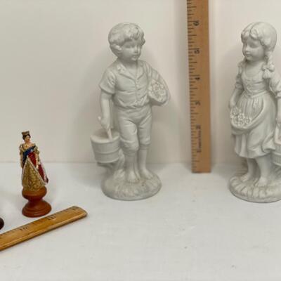 2 Porcelain Statues And 2 English miniature statues