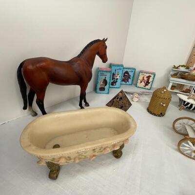 All types of Miniature Pieces