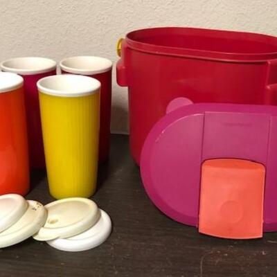 Tupperware  Pitcher and Tumblers