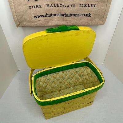 Tote and Basketweave yellow purse with Holly Hobby Scene