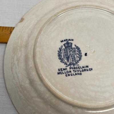 Plates, sugar bowl, bird bowl