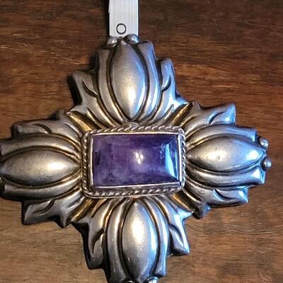 Lot 93: Vintage Pre-1948 Mexican Large Sterling & Amethyst Brooch