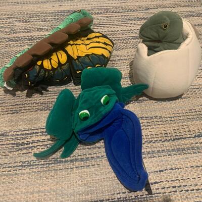 Folk Tails Puppets