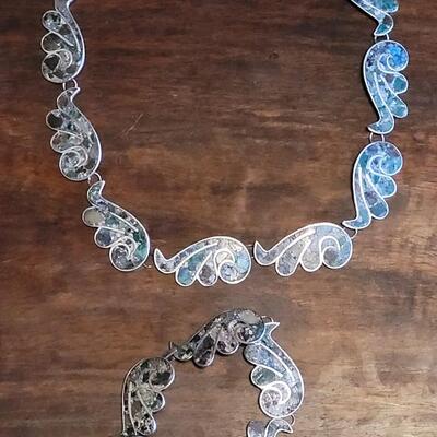 Lot 96: Vintage Mexican D.F. (Mexico City) Inlayed Sterling Necklace and Bracelet Set Signed J.R.