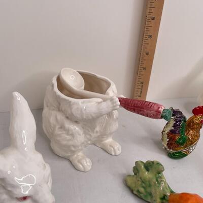 Ceramic Bunnies, Carott, Rooster Cookie Cutter