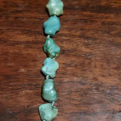 Lot 104: Vintage 32" Hand Knotted Turquoise Necklace